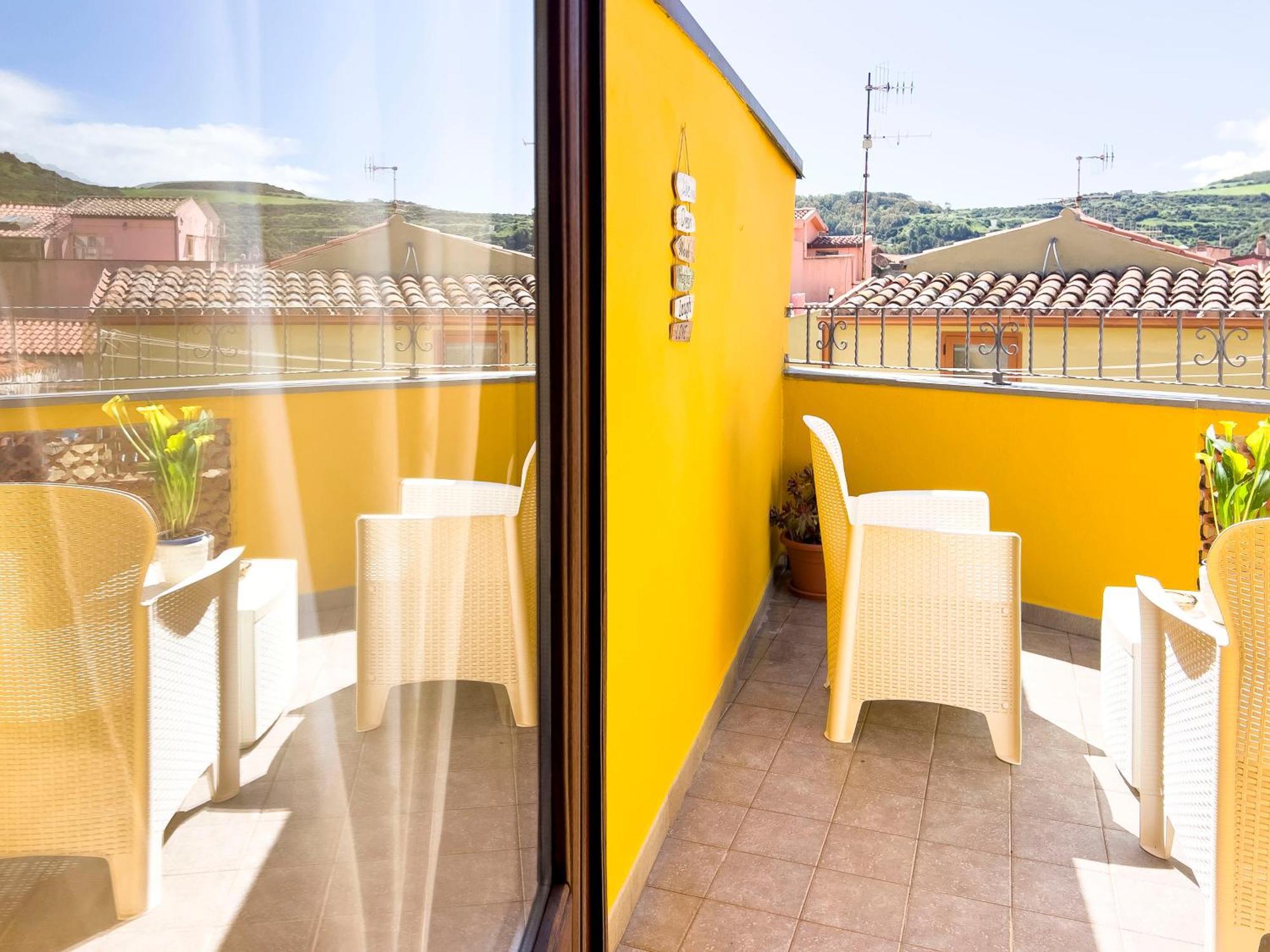 La Torre Del Pozzo Guest House Bosa Zewnętrze zdjęcie